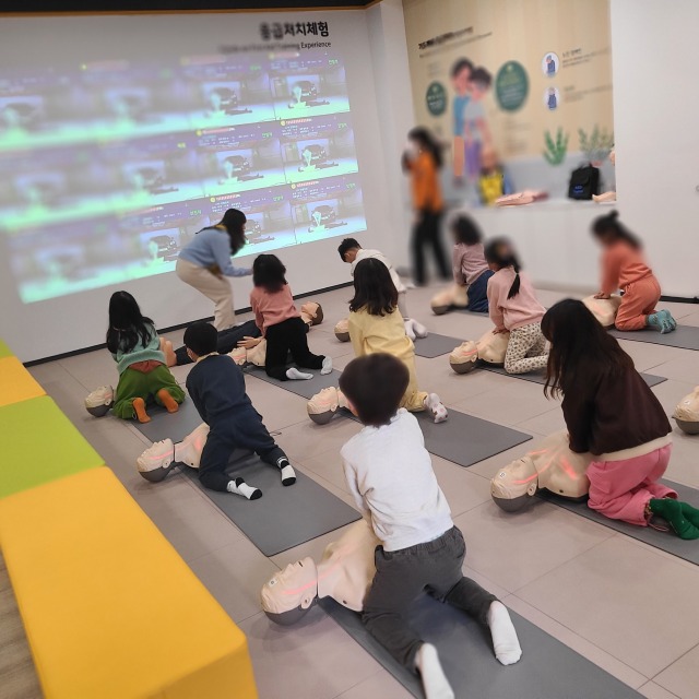 1.6. 오전 큰나무유치원  (3).jpg