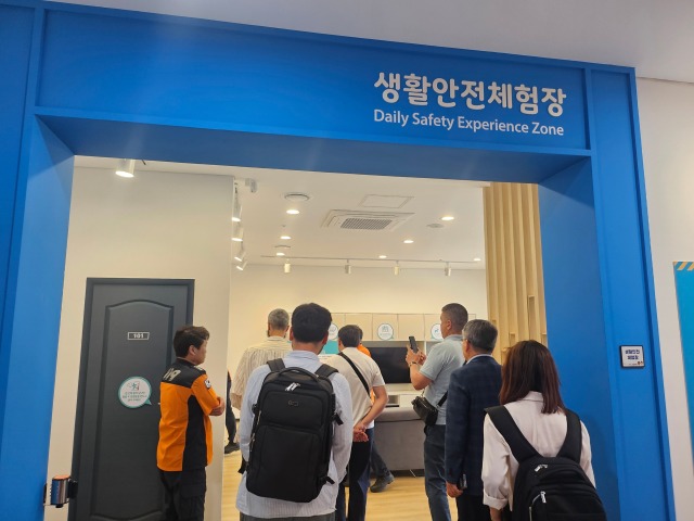 6.4. 우즈베키스탄 초청연수생 (6).jpg