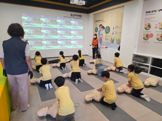 10.1. 화성유치원 (5).jpg