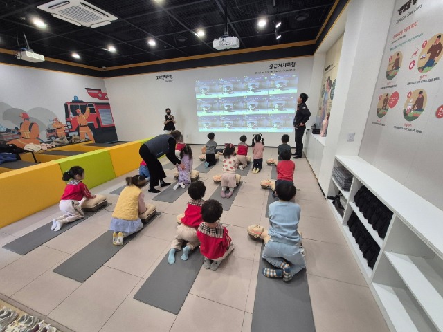 11.21. 금빛유치원 (3).jpg